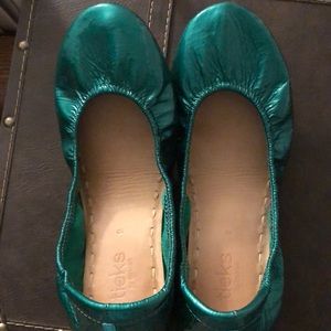 Tieks patent Emerald flats- size 9